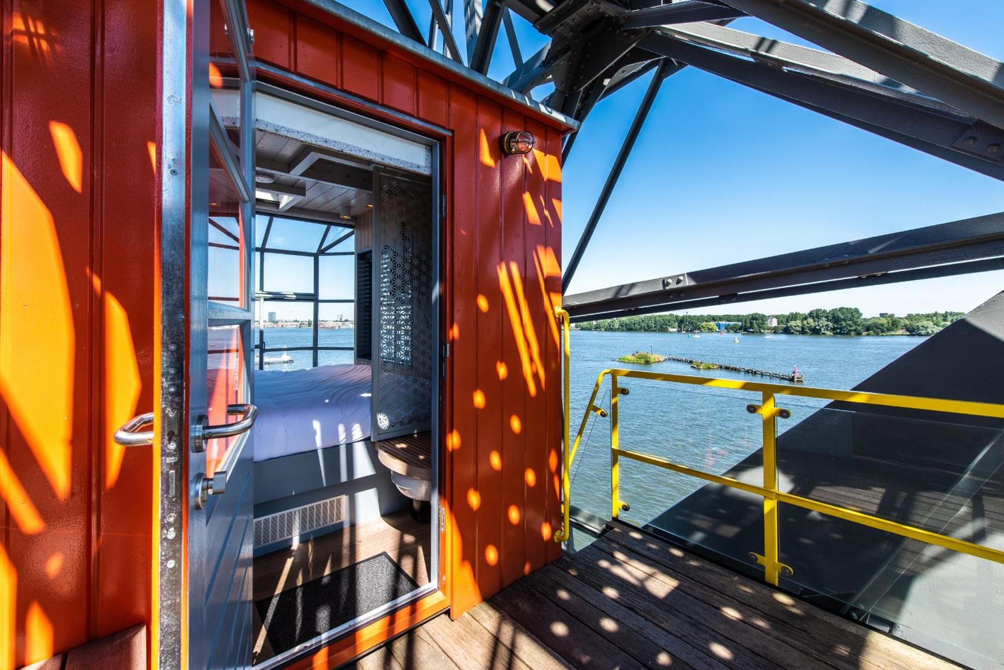 Numa Amsterdam The Crane Aparthotel Exterior photo